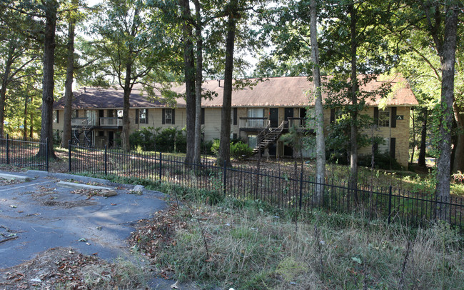 Evergreen Apartments in Jonesboro, GA - Building Photo - Building Photo