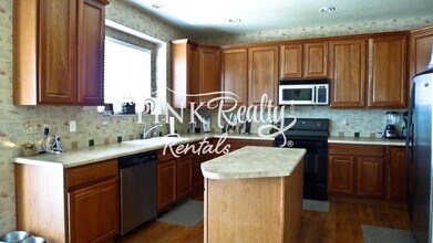 5516 Mountain Garland Dr in Colorado Springs, CO - Building Photo - Building Photo