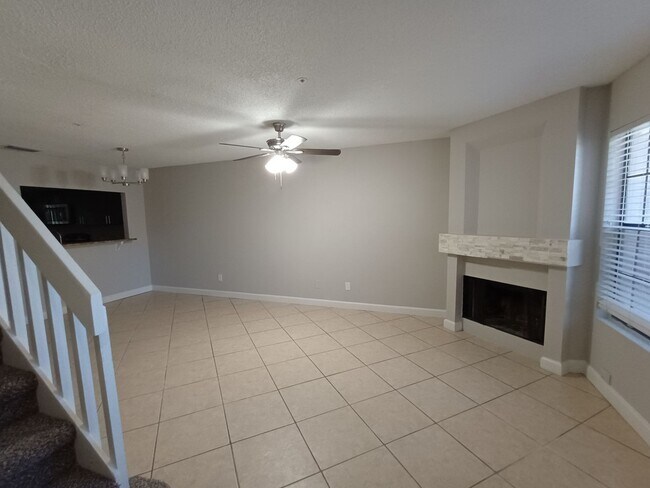 546 Northbridge Dr in Altamonte Springs, FL - Building Photo - Building Photo