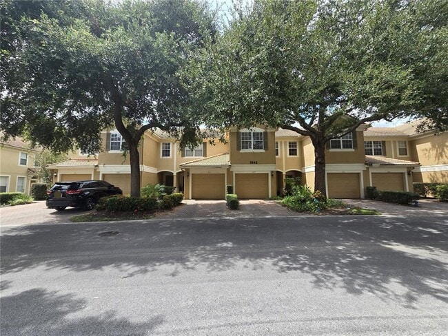 property at 3542 Shallot Dr