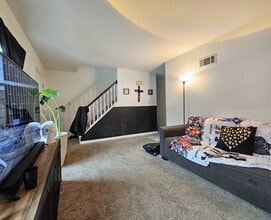 70 Ironstone Dr in Elizabethtown, PA - Building Photo - Building Photo