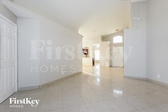 6321 Hollywood St in Jupiter, FL - Foto de edificio - Building Photo