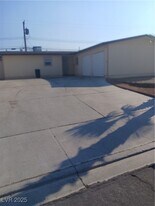 6209 Mcallister Ave in Las Vegas, NV - Building Photo