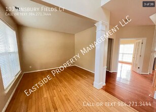 103 Finsbury Fields Ct in Cary, NC - Building Photo - Building Photo