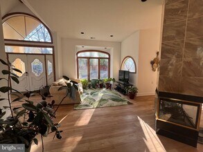 4905 Sundown Cir in Bowie, MD - Building Photo - Building Photo