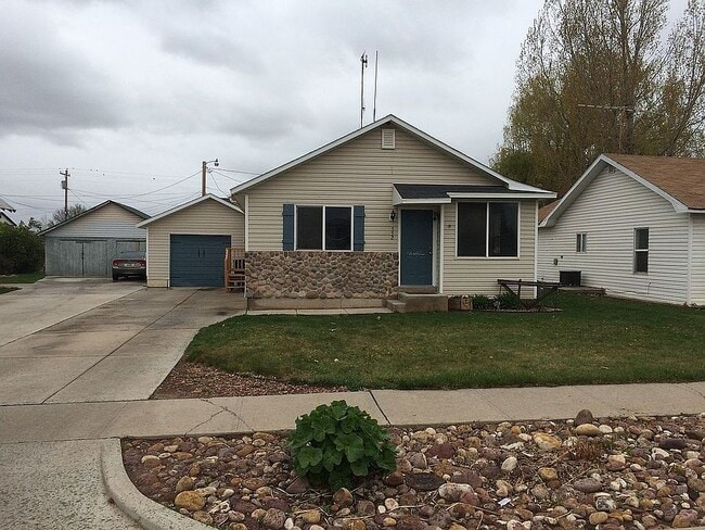 property at 552 E 300 N