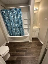 1208 Hull St, Unit 3 in Richmond, VA - Foto de edificio - Building Photo