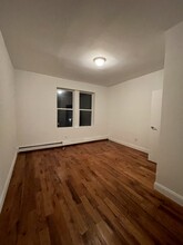 322 S 11th St, Unit 3R in Newark, NJ - Building Photo - Building Photo