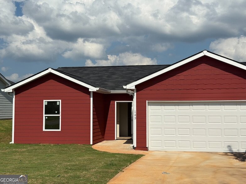 143 ADALINE COURT in Carnesville, GA - Building Photo