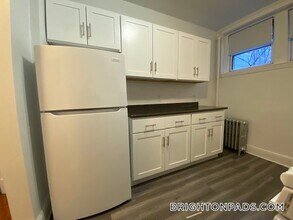 1630 Commonwealth Ave, Unit 1 in Boston, MA - Building Photo - Building Photo