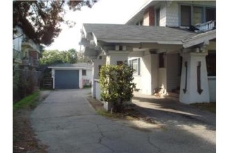 171-179 S Sierra Madre Blvd in Pasadena, CA - Building Photo - Building Photo