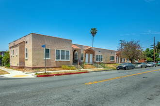 Alma del Pueblo in Los Angeles, CA - Building Photo - Primary Photo