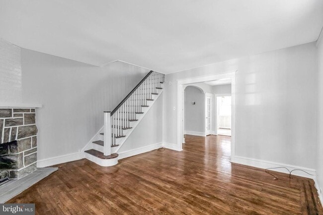 4056 Ellendale Rd in Drexel Hill, PA - Building Photo - Building Photo