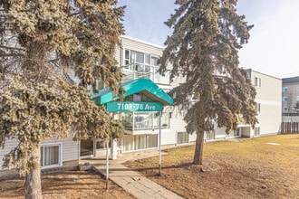 Argyll Apartments in Edmonton, AB - Building Photo - Building Photo