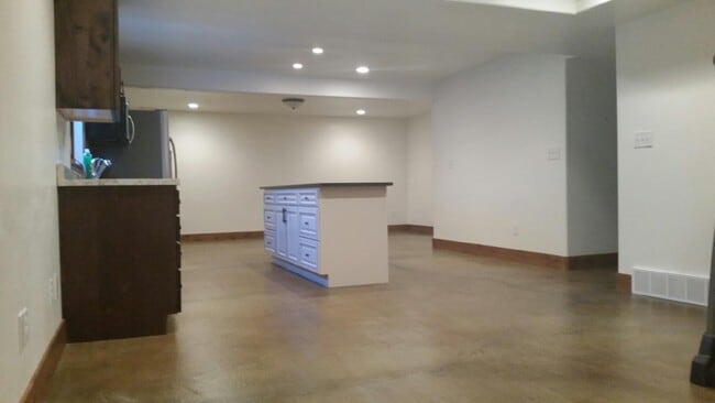 5294 Bridle Cir in Oakley, UT - Foto de edificio - Building Photo