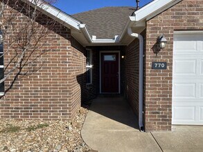 770 Dogwood St in Centerton, AR - Building Photo - Building Photo