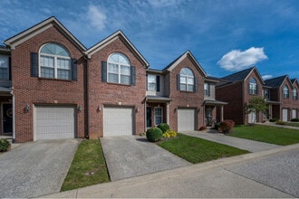 4464 Stuart Hall Blvd in Lexington, KY - Building Photo - Building Photo