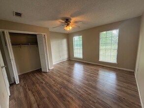 1110-1112 Willow Creek Dr in Zachary, LA - Building Photo - Building Photo