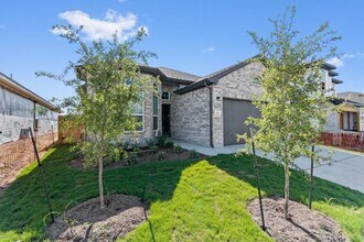 829 Blue Oak Blvd in San Marcos, TX - Building Photo - Building Photo