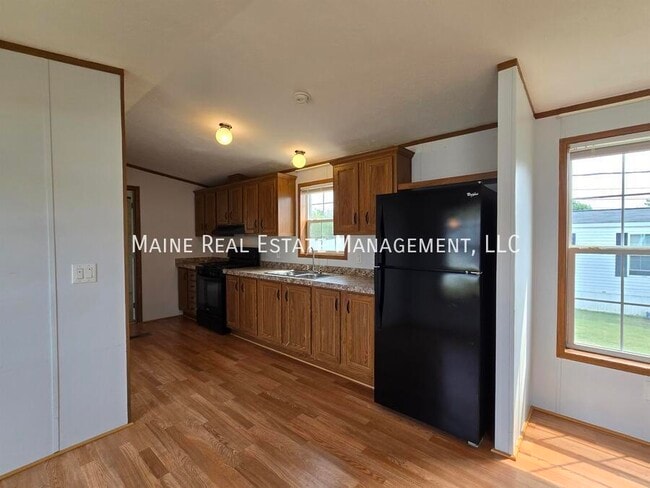 41 Hatch St in Richmond, ME - Building Photo - Building Photo