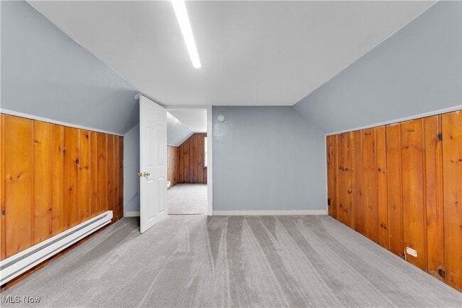 property at 915 Helmsdale Rd