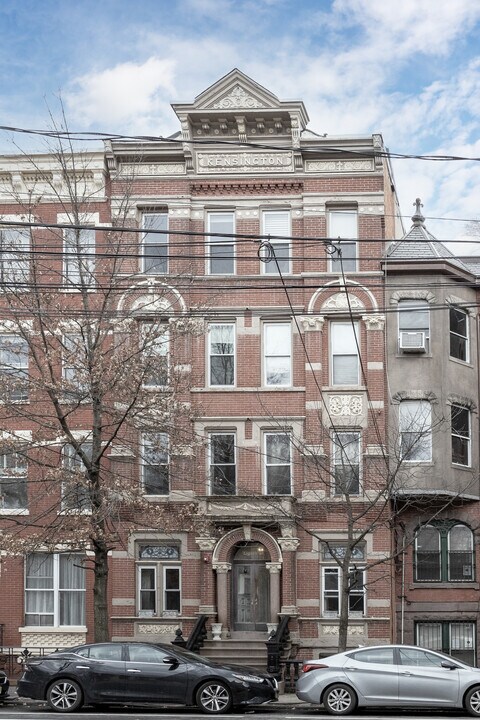 287 8th St in Jersey City, NJ - Building Photo