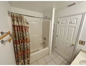 2089 Redwood Cir in Palm Bay, FL - Foto de edificio - Building Photo