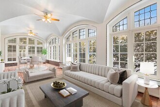 394 E Palisade Ave in Englewood, NJ - Building Photo - Building Photo