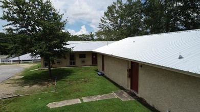 602 S Weeks St in Bonifay, FL - Building Photo - Other