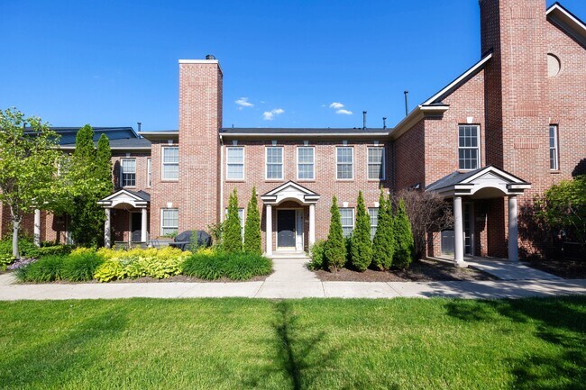 5706 Hampshire Ln in Ypsilanti, MI - Building Photo - Building Photo