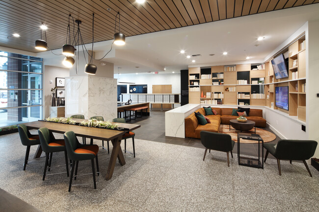 Avalon Meydenbauer in Bellevue, WA - Building Photo - Building Photo