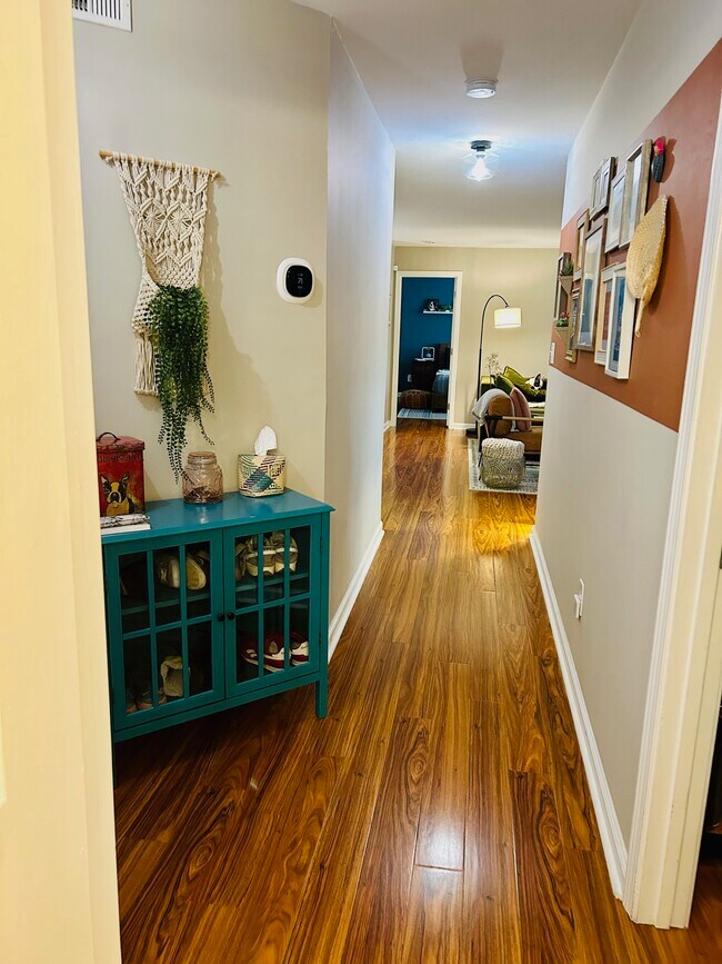 412 McGill Pl NE in Atlanta, GA - Building Photo - Building Photo