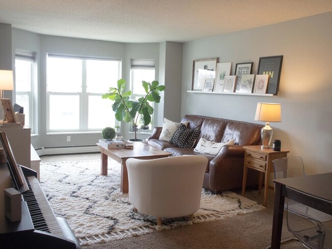 property at 720 3rd Ave NE