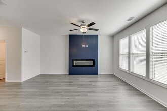 198 Blue Dragon Dr in Jefferson, GA - Building Photo - Building Photo