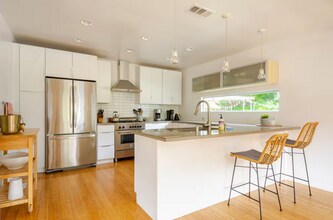 33831 Olinda Dr in Dana Point, CA - Building Photo - Building Photo