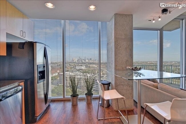 property at 5925 Almeda Rd