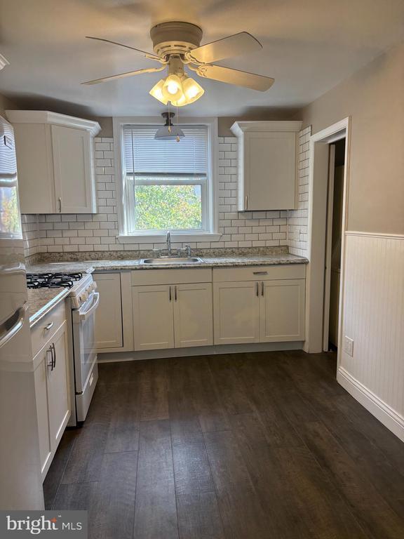 611 Broadway in Westville, NJ - Building Photo - Building Photo