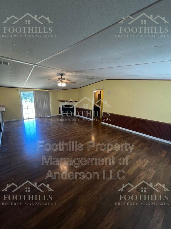 1599 Sexton Gin Rd in Starr, SC - Building Photo - Building Photo