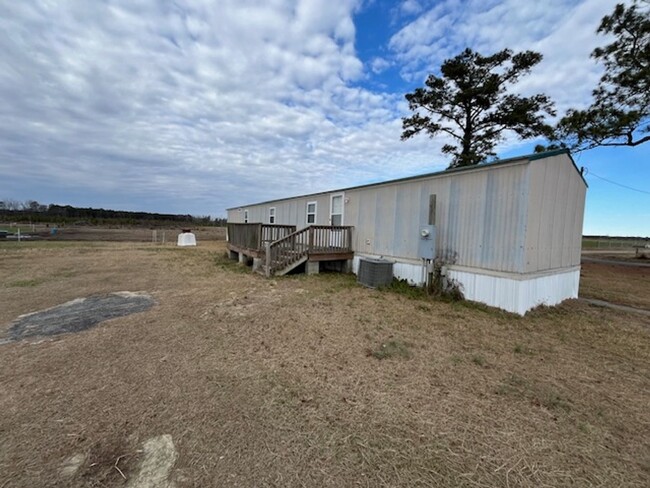 5408 Potters Hill Rd in Pink Hill, NC - Building Photo - Building Photo