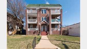 4806 Liberty Heights Ave Apartments