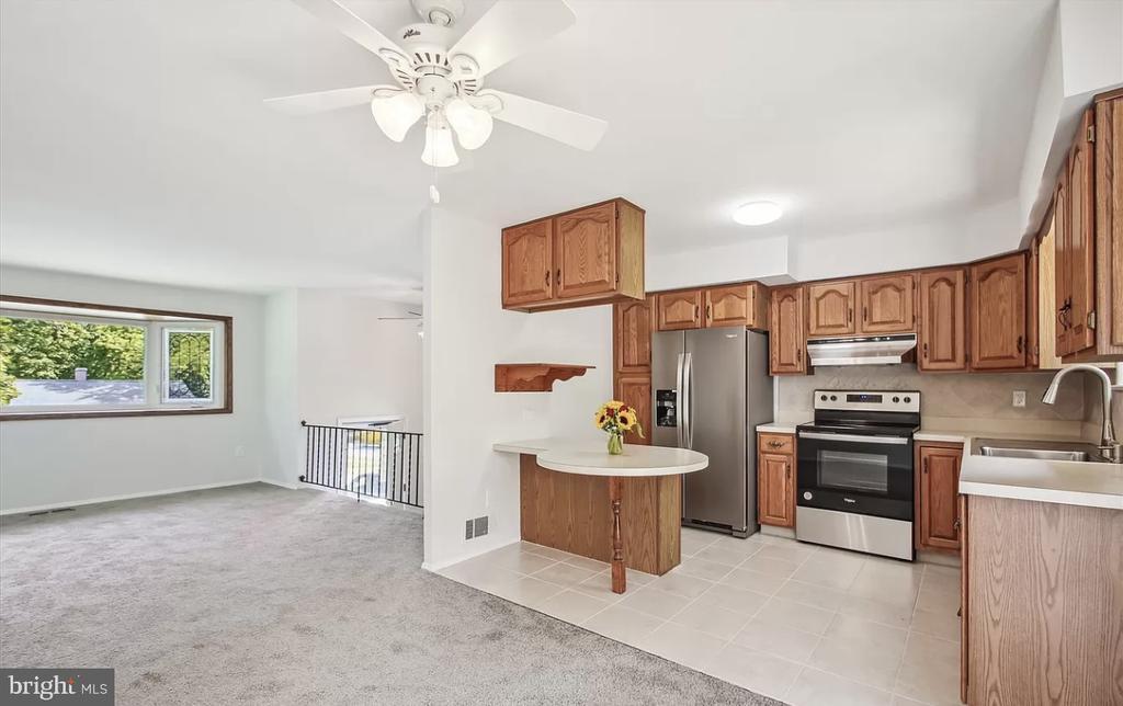 7997 Nolcrest Rd in Glen Burnie, MD - Building Photo