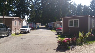 Northwest Mobile Home Park in Lakewood, WA - Building Photo - Building Photo