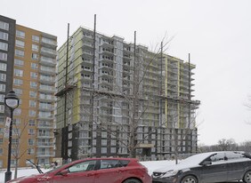 Cité Signature4 in Montréal, QC - Building Photo