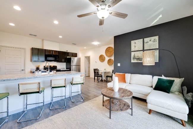 110 Bluebonnet Cir