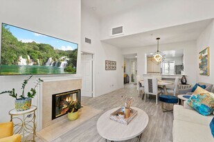 2243 Martin in Irvine, CA - Building Photo