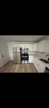 18 Pierce St in Foxboro, MA - Building Photo - Building Photo
