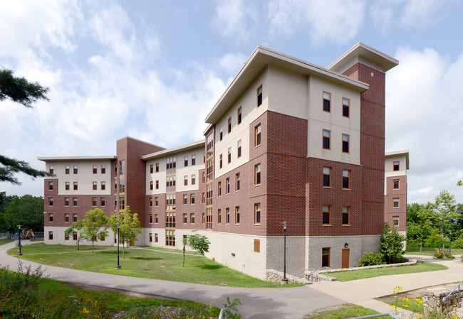 URI NEW STUDENT HOUSING BLDG A&B in Kingston, RI - Building Photo - Building Photo