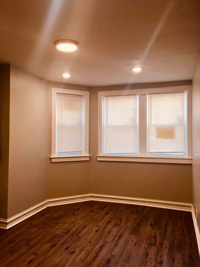 2102 S Central Park Ave in Chicago, IL - Building Photo - Building Photo