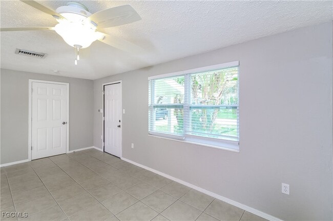 4215 Tarpon Rd in Venice, FL - Building Photo - Building Photo