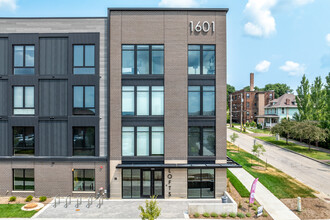 High Street Lofts in Des Moines, IA - Building Photo - Building Photo